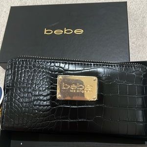 Brand New Zip Bebe wallet